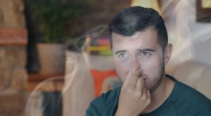 wie man Rußgeruch entfernt